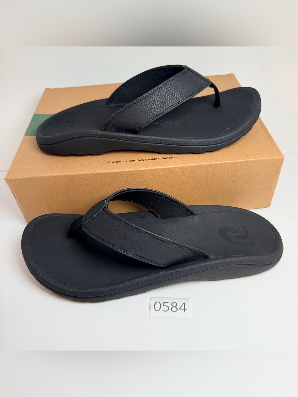 Men's Black Comfort Flip-Flop Sandals - Cushioned Support